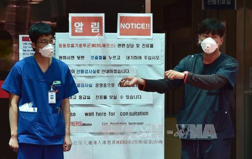 Hàn Quốc ghi nhận 2 trường hợp tử vong đầu tiên liên quan đến MERS